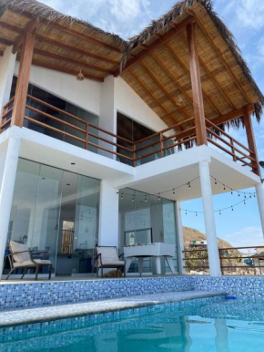 MIAZ Casa de Playa en Canoas de Punta Sal
